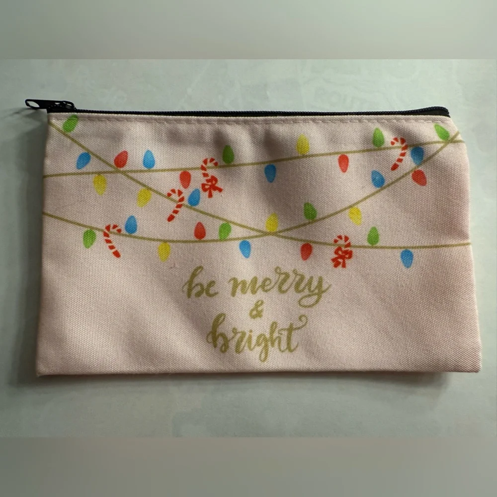 Set of 5 Christmas Themed Zipper Pouches
